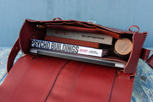 Afbeelding in Gallery-weergave laden, OMposten